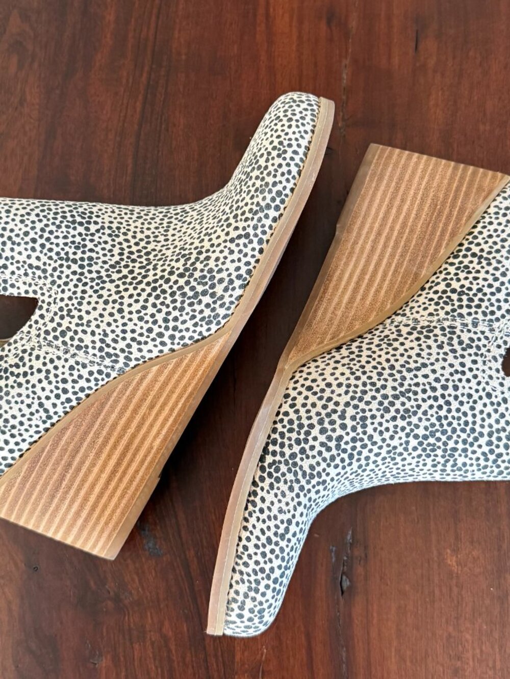 TOMS Kallie Wedge Bootie Natural/Animal Print 8.5 - Picture 2 of 8